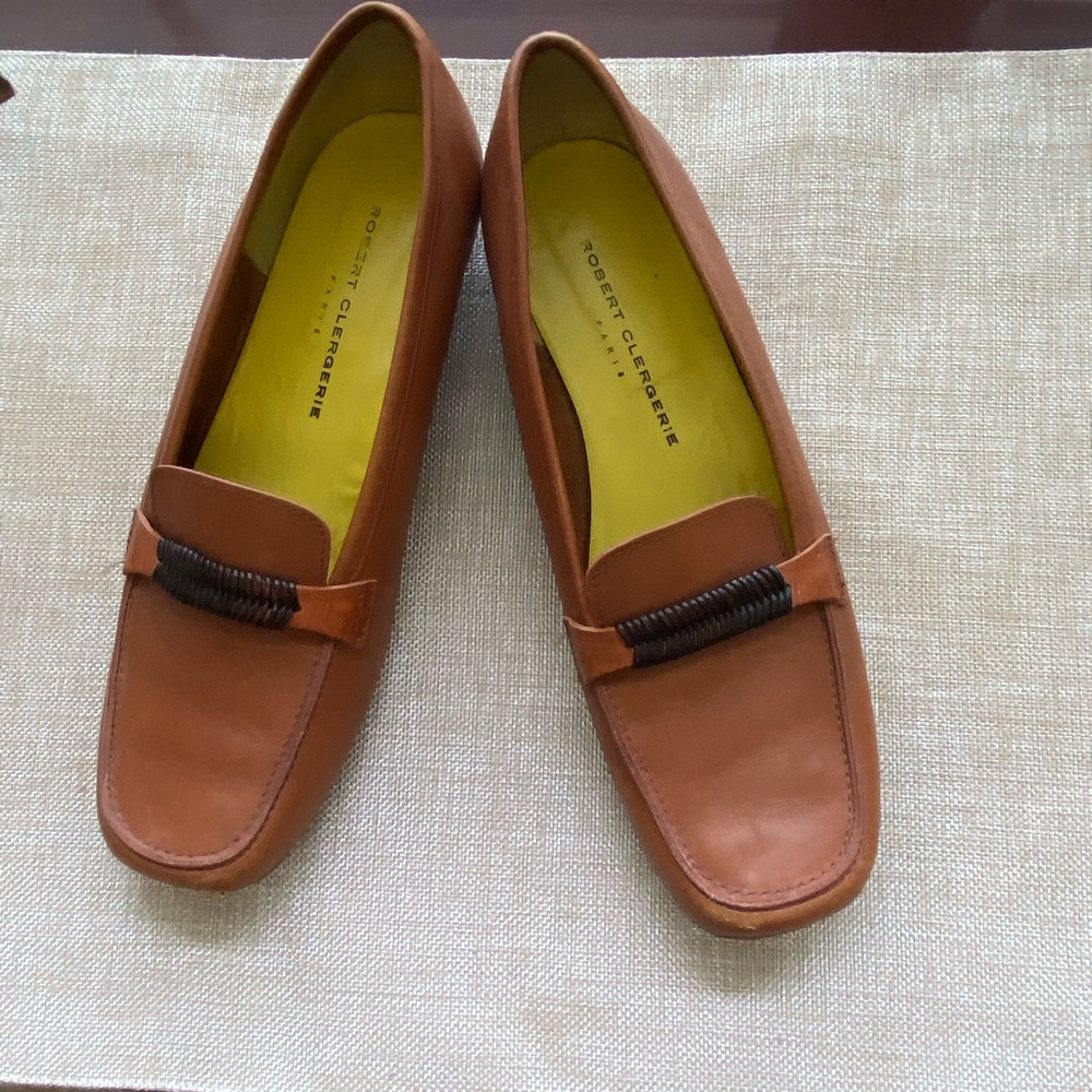 Robert Clergerie Tan Leather Loafers